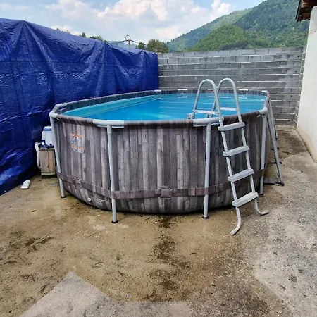 Najla 2 House With A Swimming Pool *